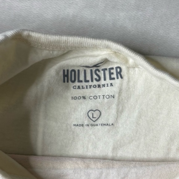 Hollister Cream Cotton Tee - Picture 2 of 2